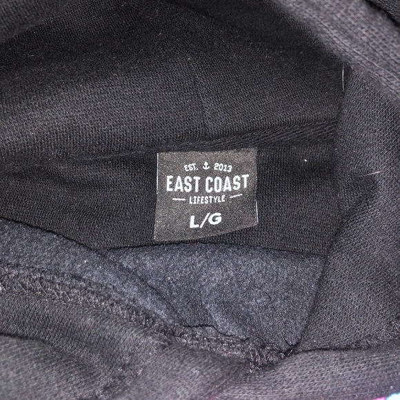 East coast lifestyle hoodie, lightly worn - Picture 2 of 2
